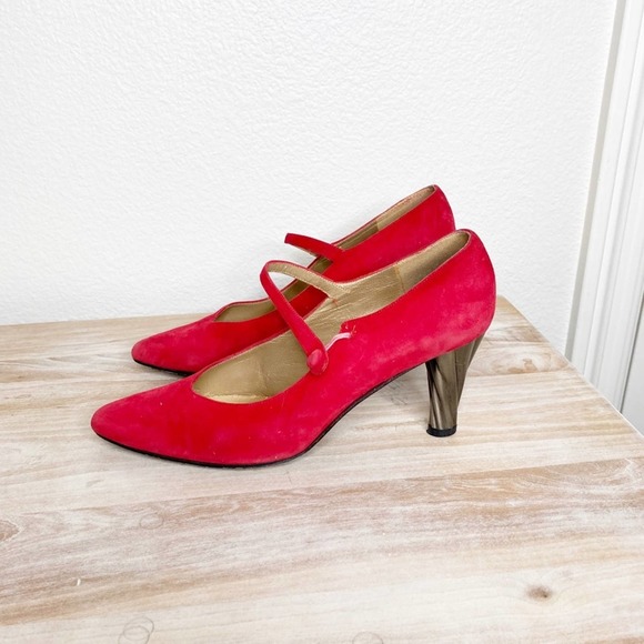 Vintage Stuart Weitzman red classic button pumps size 8 - Picture 5 of 10
